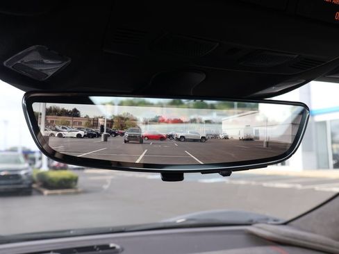 Used 2023 Chevrolet Corvette Stingray Premium Conv w/ Z51 Performance Package image 27