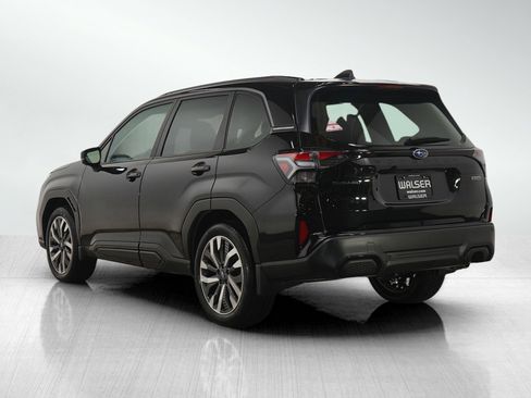 Used 2025 Subaru Forester Touring w/ Popular Package - Touring image 3