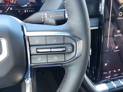 New 2026 GMC Yukon Denali image 20