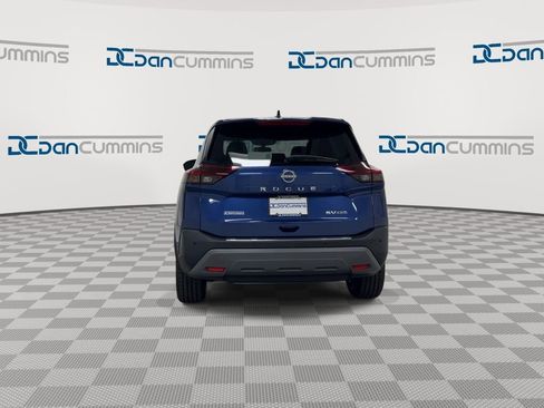 Used 2023 Nissan Rogue SV AWD/4WD image 7