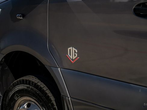 Used 2025 Mercedes-Benz Sprinter 3500 image 27