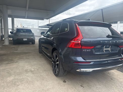 Certified 2023 Volvo XC60 B5 Ultimate w/ Protection Package Premier FWD image 7
