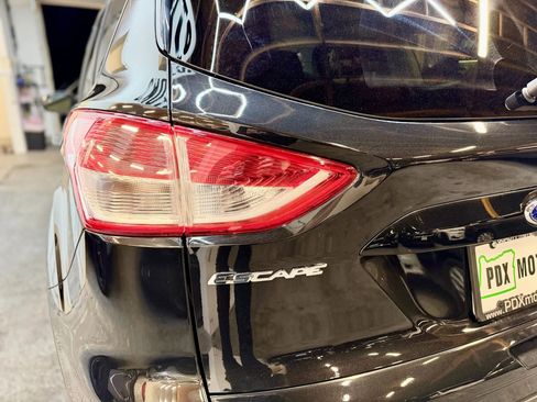 Used 2014 Ford Escape SE image 6