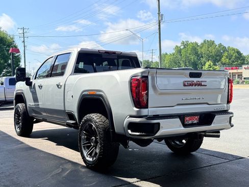 Used 2023 GMC Sierra 2500 Denali w/ Denali Ultimate Package AWD/4WD image 5