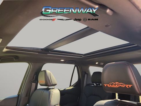 Used 2024 Honda Pilot TrailSport image 21