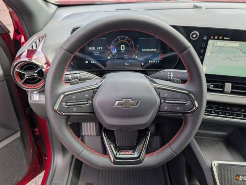 New 2026 Chevrolet Equinox RS w/ LPO, Floor Liner Package FWD image 13