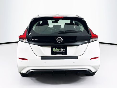 Used 2025 Nissan Leaf S FWD image 7