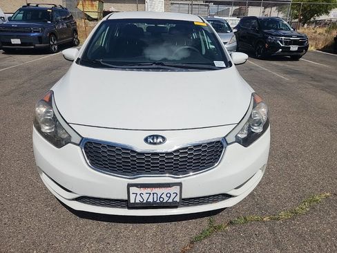Used 2016 Kia Forte LX FWD image 2