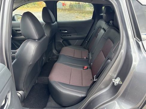 New 2026 Nissan Kicks SR w/ Cold Weather Package image 11