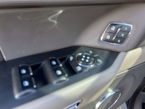 Used 2019 Ford Expedition XLT w/ Equipment Group 202A image 16