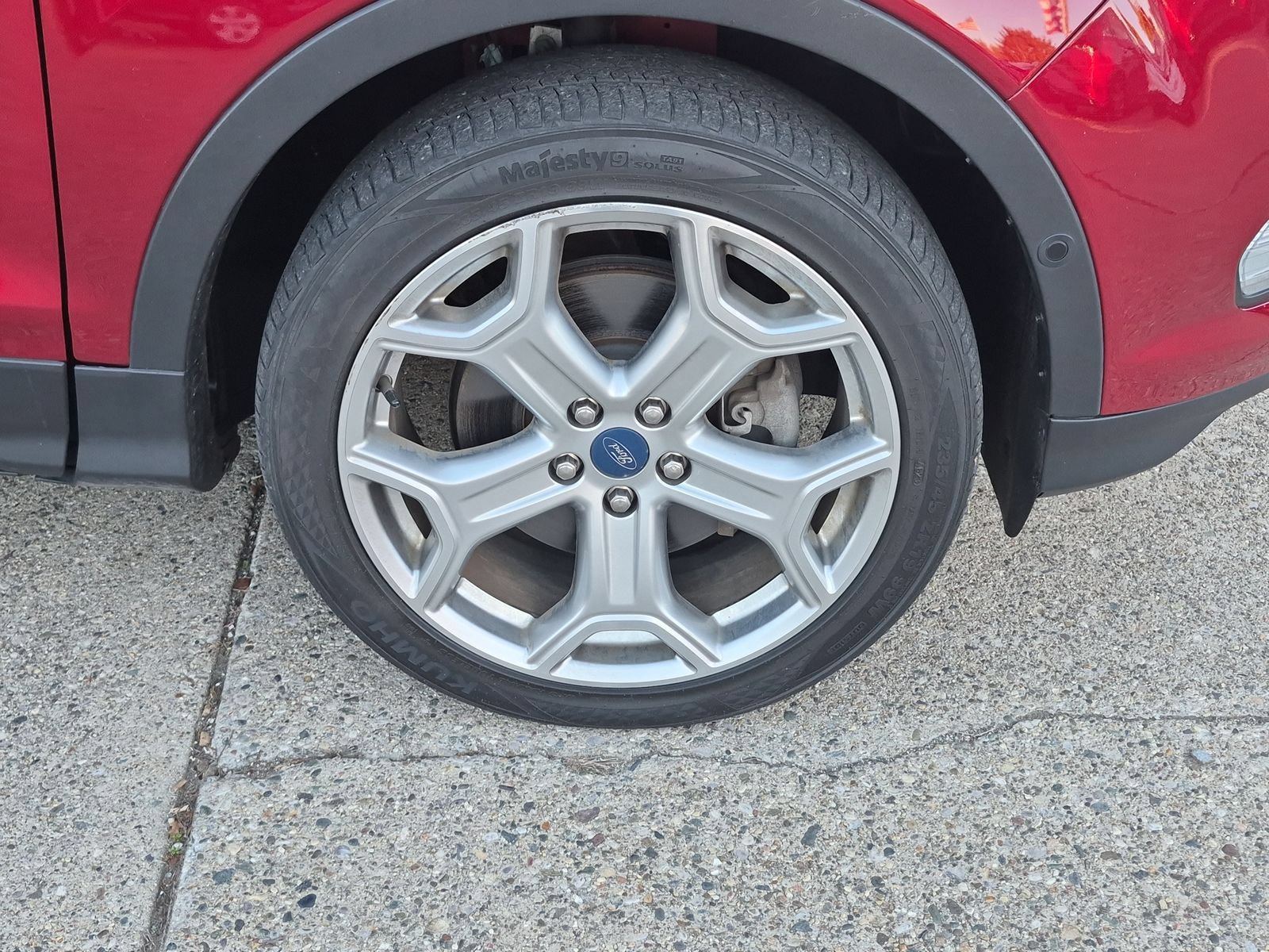 Used 2019 Ford Escape Titanium AWD/4WD image 15
