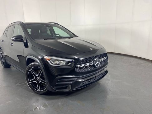 Used 2023 Mercedes-Benz GLA 250 4MATIC image 2