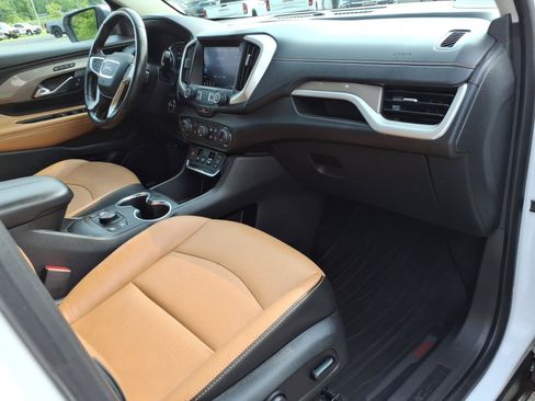 Certified 2019 GMC Terrain SLT w/ Preferred Package AWD/4WD image 9