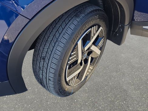 New 2026 Nissan Kicks SV w/ Charging Package image 30