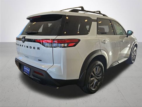 New 2025 Nissan Pathfinder SV w/ Black Appearance Package AWD/4WD image 7