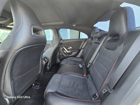 Used 2020 Mercedes-Benz CLA 250 image 14