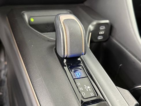 Used 2023 Toyota Crown XLE image 25