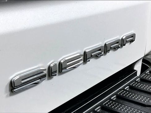 Certified 2024 GMC Sierra 1500 Denali w/ Denali Reserve Package image 30