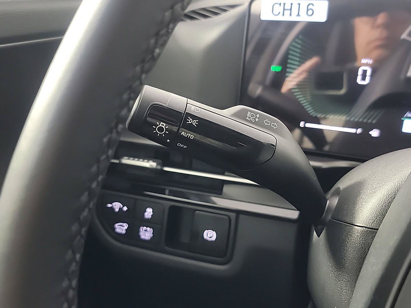 Certified 2026 Kia Sportage EX AWD/4WD image 19