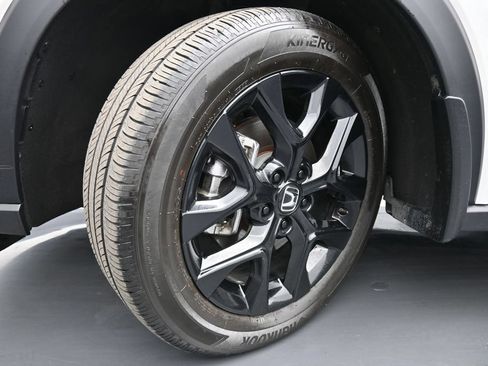 Certified 2024 Honda HR-V Sport image 16