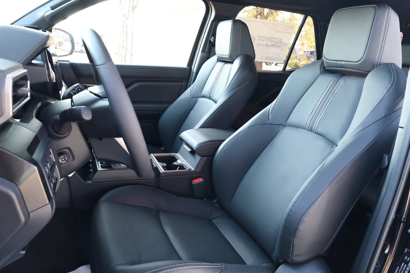 New 2026 Toyota 4Runner Limited AWD/4WD image 30