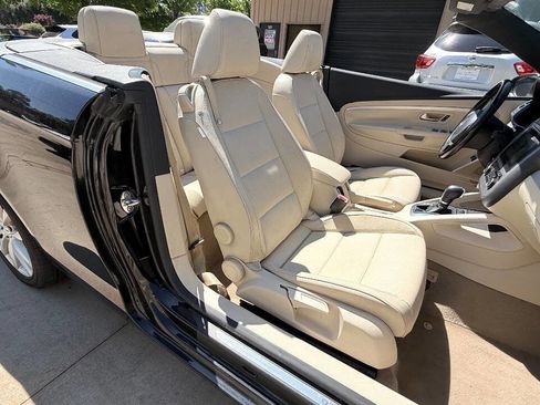 Used 2012 Volkswagen Eos Komfort FWD image 31