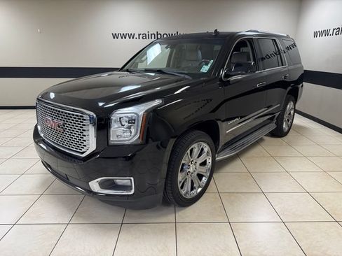 Used 2015 GMC Yukon Denali RWD image 3