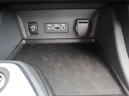 Certified 2025 Nissan Sentra SV FWD image 29
