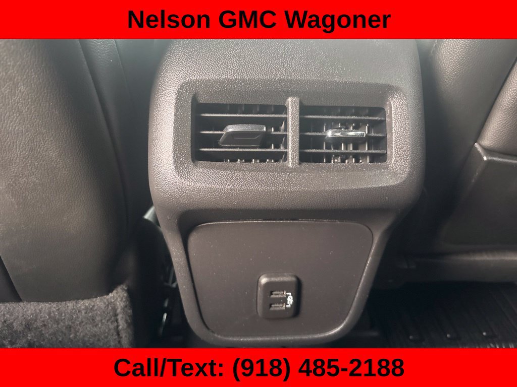 Used 2022 GMC Terrain AT4 w/ LPO, Floor Liner Package AWD/4WD image 25