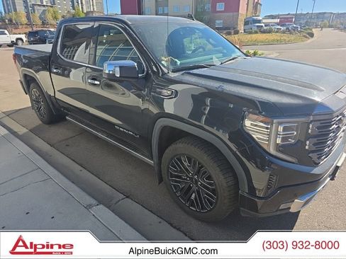 Used 2022 GMC Sierra 1500 Denali Ultimate image 1