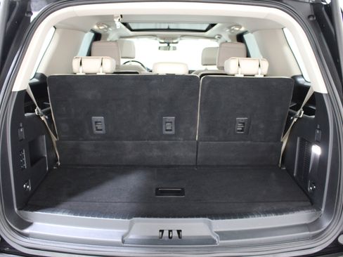 Used 2024 Ford Expedition Limited image 26