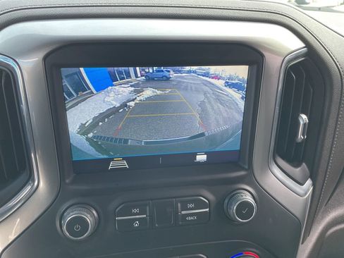 Used 2022 Chevrolet Silverado 2500 LT w/ Convenience Package image 11