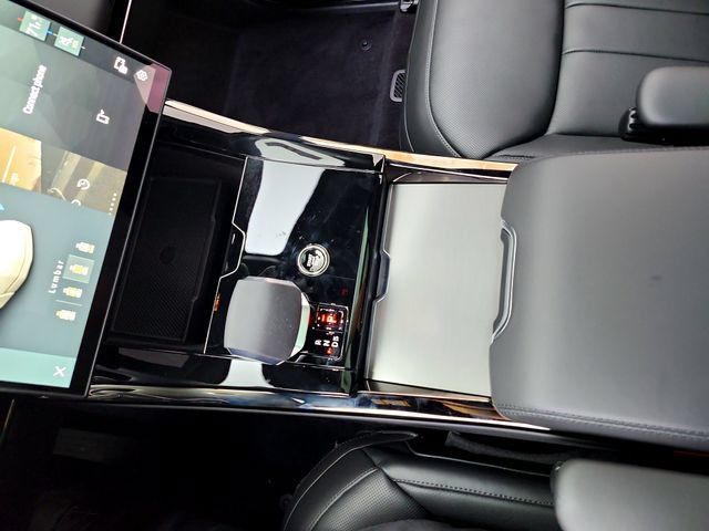 New 2026 Land Rover Range Rover Sport SE AWD/4WD image 26