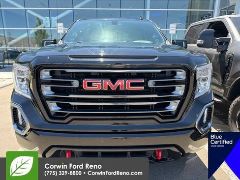 Used 2022 GMC Sierra 1500 AT4 w/ AT4 Preferred Package AWD/4WD image 2