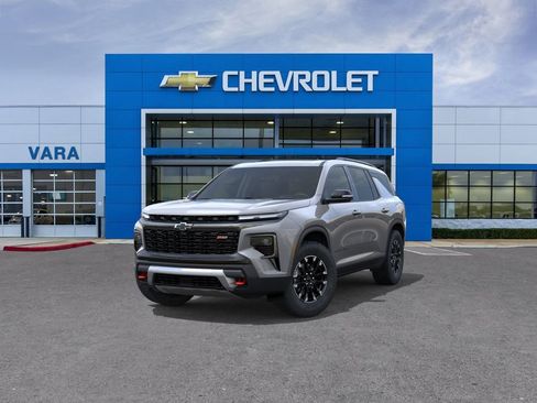 New 2026 Chevrolet Traverse Z71 w/ Enhanced Driving Package AWD/4WD image 8