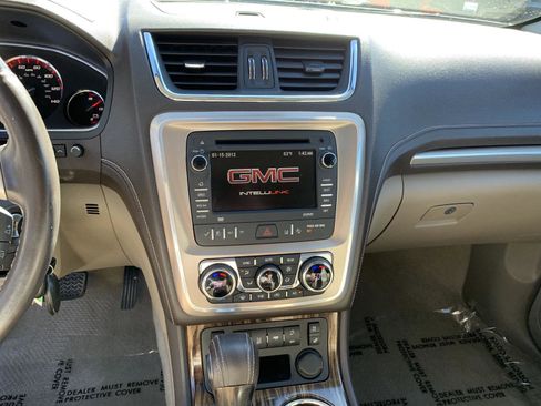 Used 2014 GMC Acadia Denali image 24