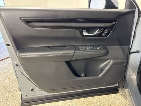 Used 2023 Honda CR-V EX-L image 24