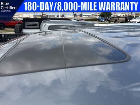 Used 2020 GMC Yukon Denali w/ Denali Ultimate Package image 9