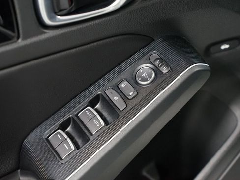 Used 2025 Honda Civic Sport image 33