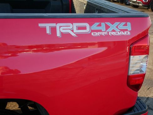 Certified 2016 Toyota Tundra Limited image 10