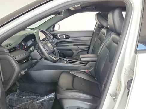 Used 2022 Jeep Compass Altitude w/ Convenience Group image 14