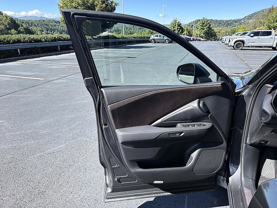 Used 2025 Lexus TX 350 AWD w/ Technology Package image 10