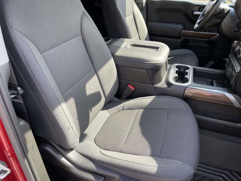 Certified 2021 Chevrolet Silverado 1500 LT Trail Boss w/ Convenience Package II AWD/4WD image 18