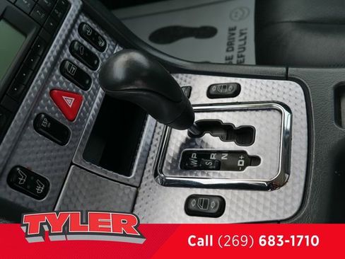 Used 2004 Mercedes-Benz SLK 230 image 37