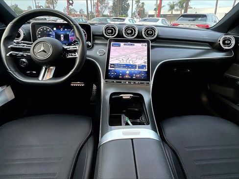 Used 2022 Mercedes-Benz C 300 Sedan image 11