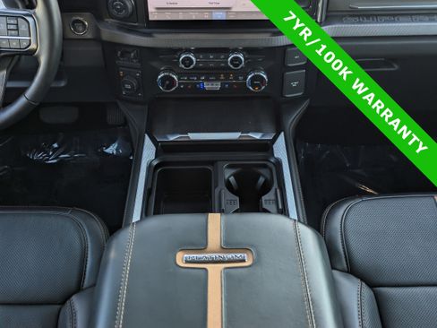 Certified 2024 Ford F350 Platinum image 24