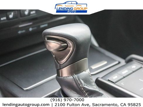 Used 2019 Lexus ES 300h image 19