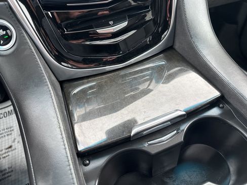 Used 2020 Cadillac Escalade ESV Platinum image 60