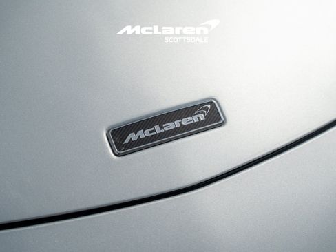 Used 2020 McLaren 600LT Spider RWD image 20