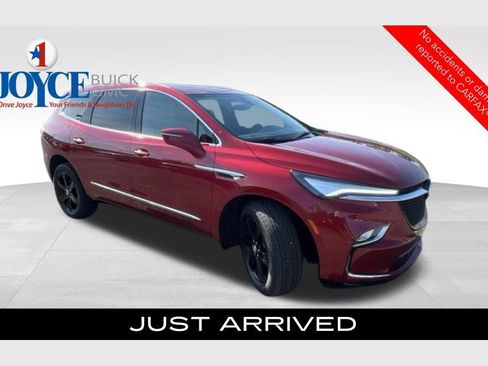 Used 2024 Buick Enclave Essence w/ Experience Buick Package AWD/4WD image 1